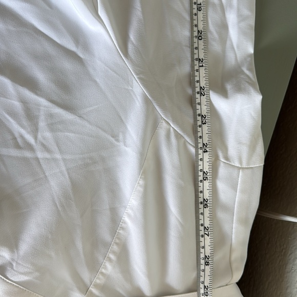 White long sleeve blouse - Picture 5 of 6